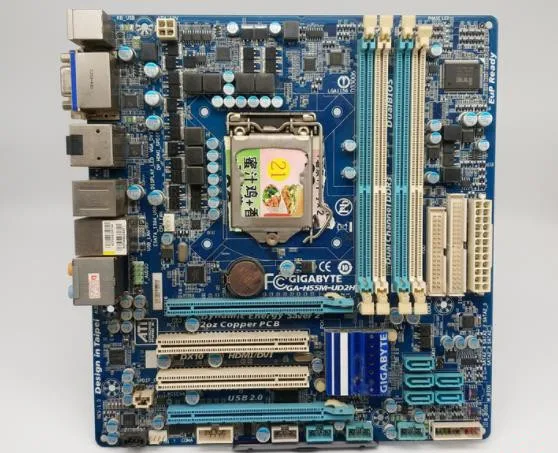 

Gigabyte GA-H55M-UD2H H55 original mainbaord H55M-UD2H DDR3 LGA 1156 used desktop motherboard