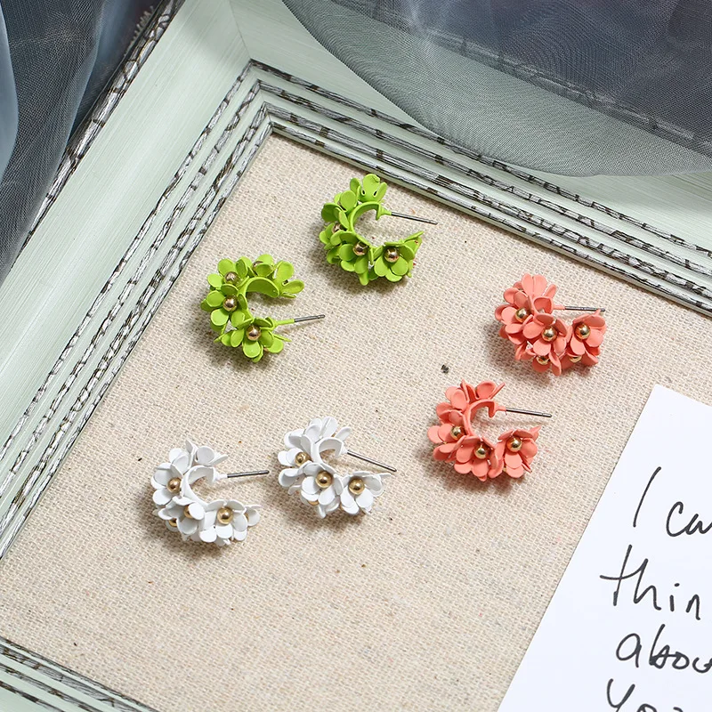 Милые серьги-гвоздики с цветами для женщин розовый зеленый белый цвет модные