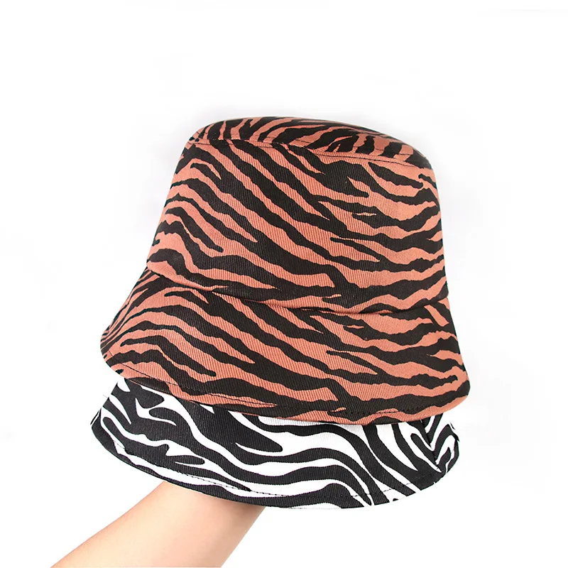 

2020 Cotton Stripe Print Bucket Hat Fisherman Hat Outdoor Travel Hat Sun Cap Hats for Men and Women 234