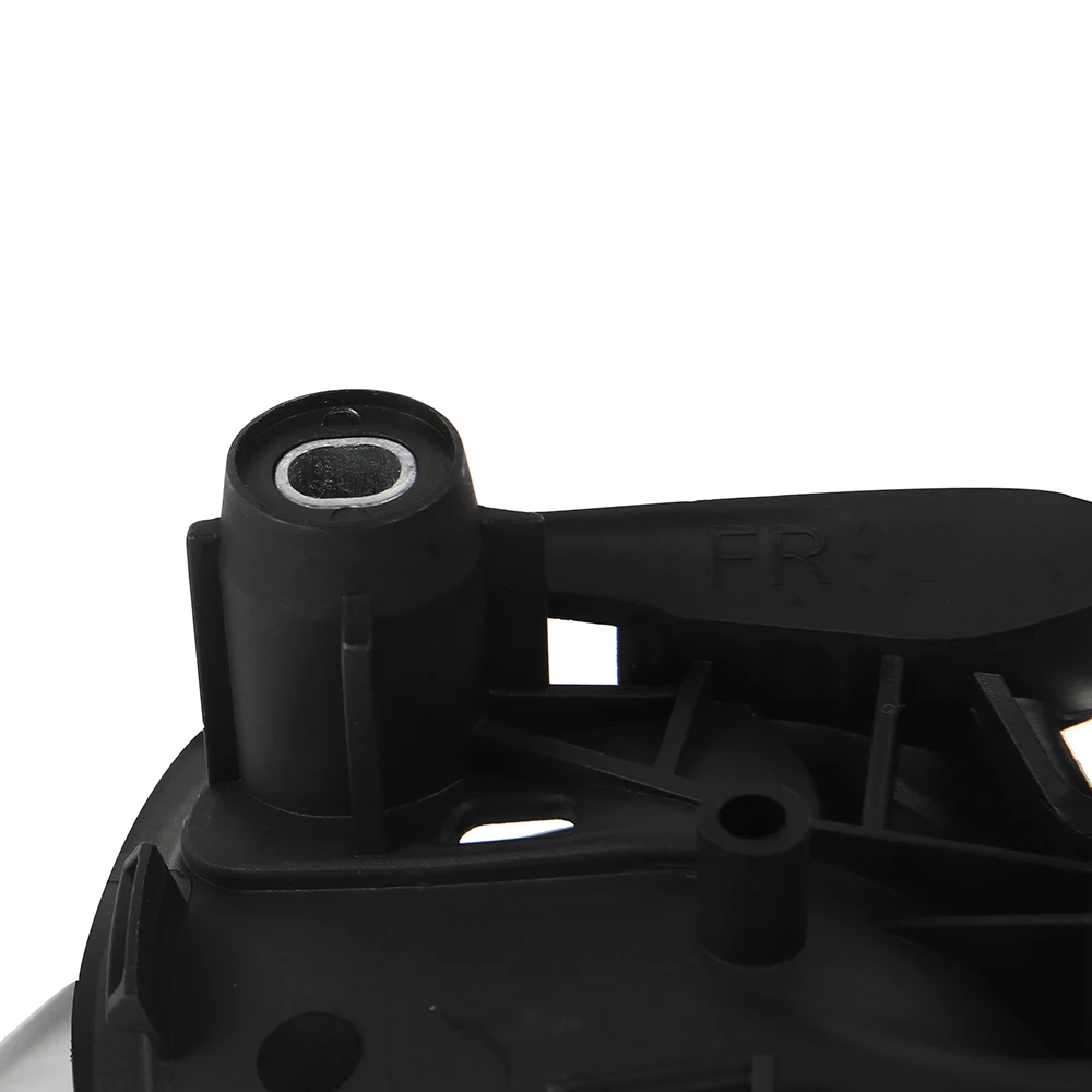 Правая внутренняя дверная ручка O/S со стороны водителя для Alfa Romeo Giulietta OE 156092165 |