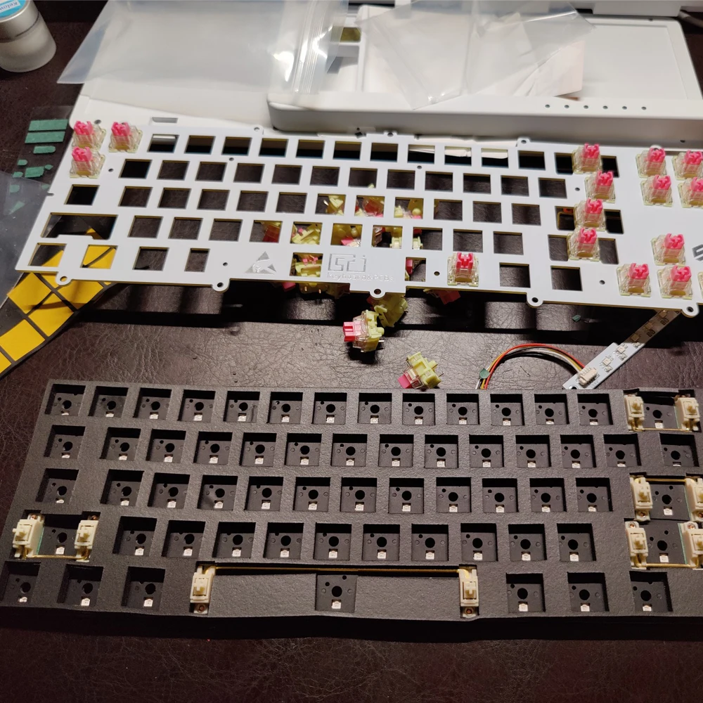 Индивидуальная подкладка среднего поролона демпферный лист для прокладки