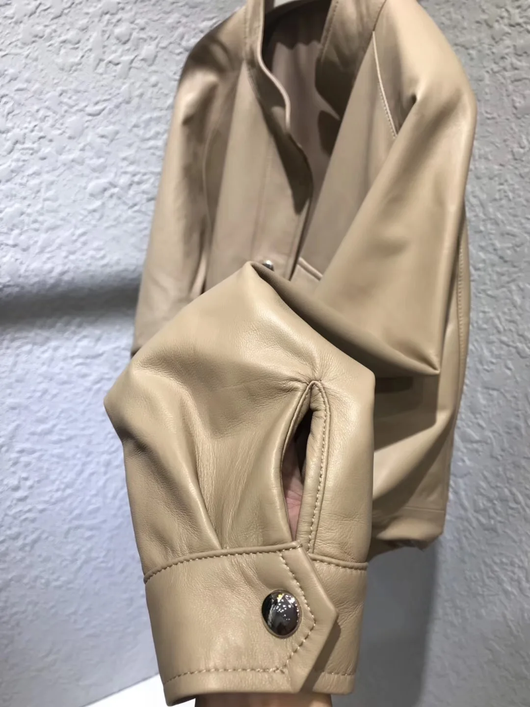 Куртка из натуральной кожи, большие размеры, с пуговицами, цвета хаки и черного цвета, из натуральной кожи, пальто из овчины,, корейское модное женское пальто