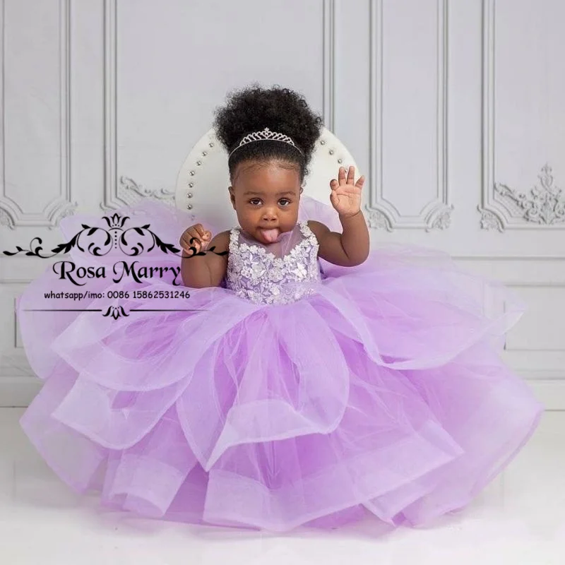 

Lovely Purple Pageant Flower Girls Dresses for Wedding Ball Gown Vintage Lace Cute First Communion Birthday Party Gowns for Kids