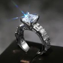 Fashionable Delicate and Luxurious Zircon Square Ring Engagement Ring For Ladies Wedding Bridal Jewelry Gift Trendy