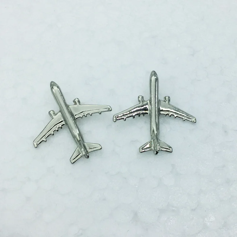 серебряная брошь особая индивидуальная Подарочная сувенирная для влюбленных