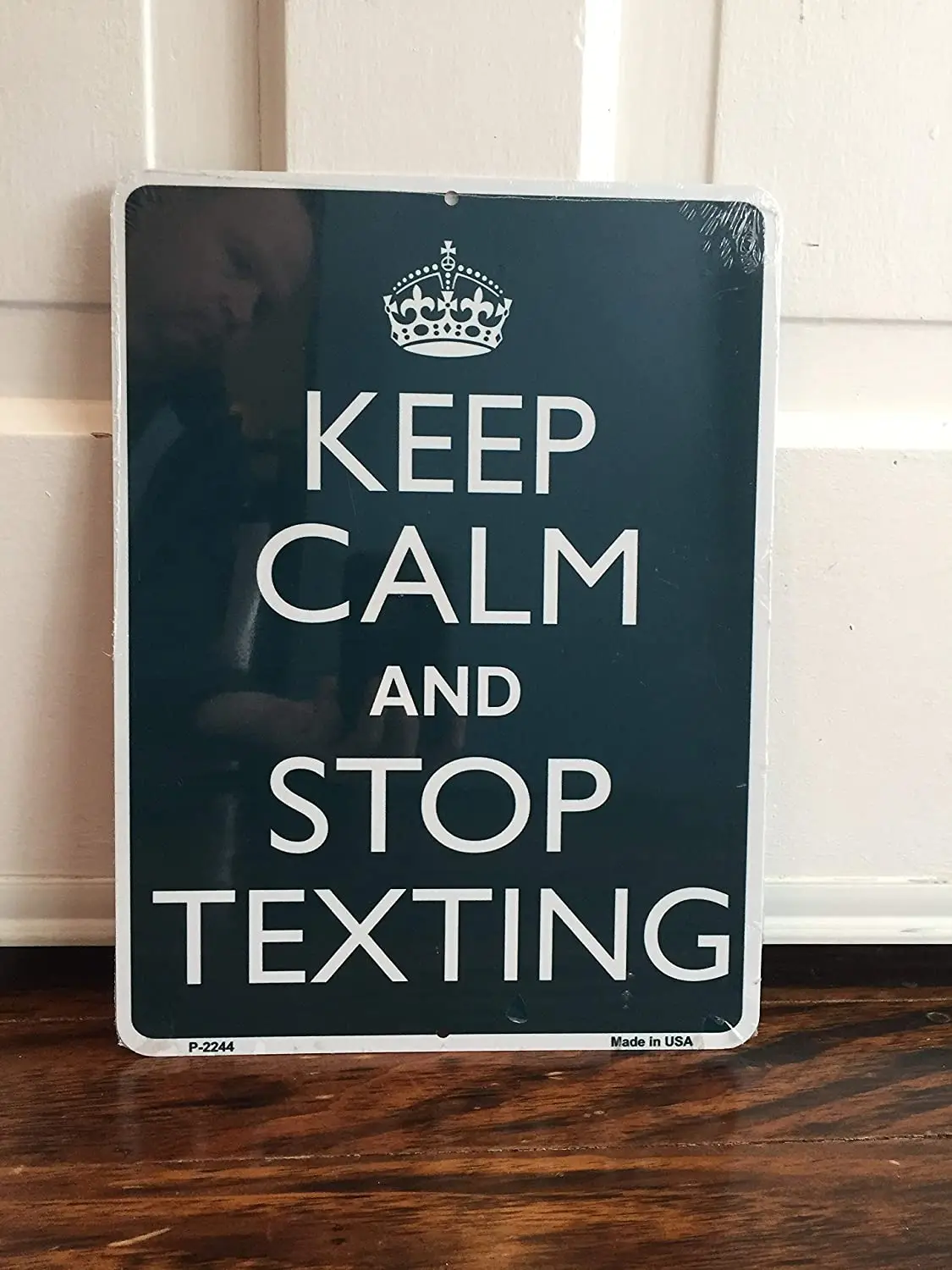 

Diuangfoong Keep Calm and Stop Texting Reproduction Metal Sign 12" x 8"