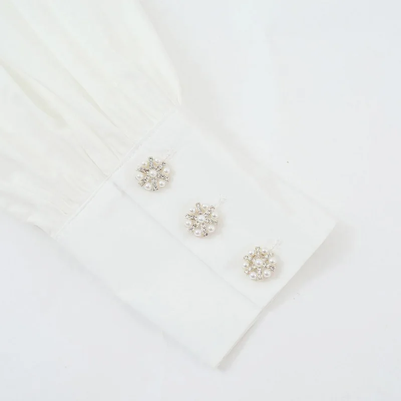

[EAM] Women Rhinestone Nailed White Blouse New Lapel Long Sleeve Loose Fit Shirt Fashion Tide Spring Autumn 2021 1DD4510