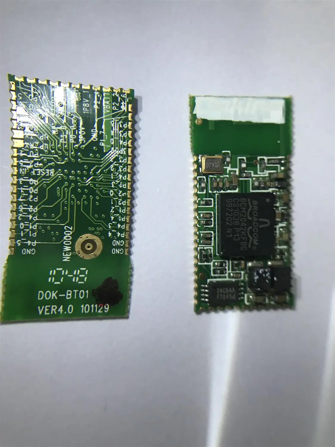Модуль Bluetooth BCM2042 чипсет BCM2042KFBG к сожалению у вас нет информации и технической
