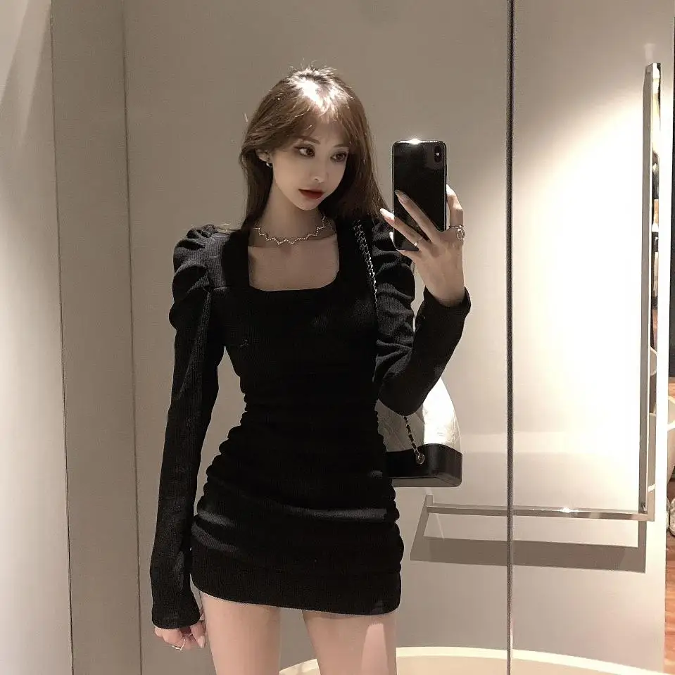 

2021 Early Spring Women'S Dress Retro Thick Knit Square Collar, Base Wool, Waist Slimming, Puff Sleeves, Slim Folds