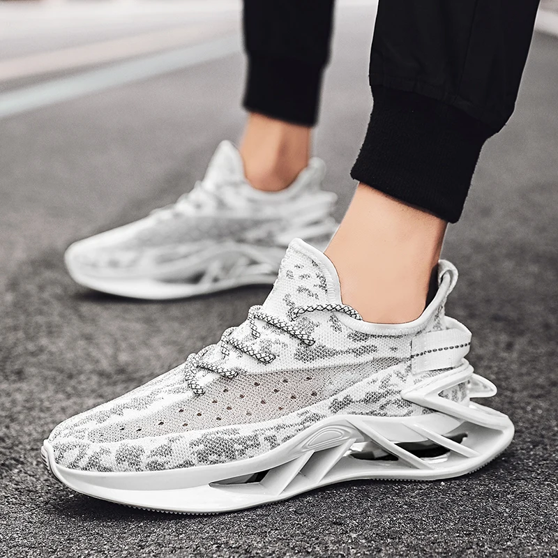 

men shoes Sneakers Male tenis Luxury shoes Mens casual Shoes Trainer Race off white Shoes fashion loafers running Shoes for men