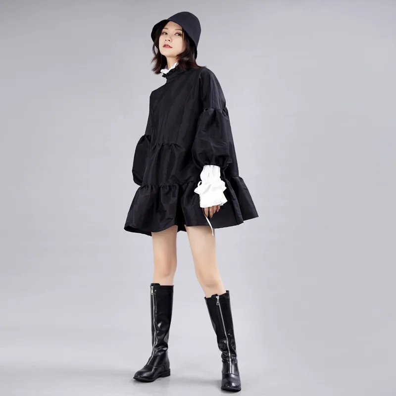 Женское свободное платье Johnature черное уличное с рукавами три четверти и оборками