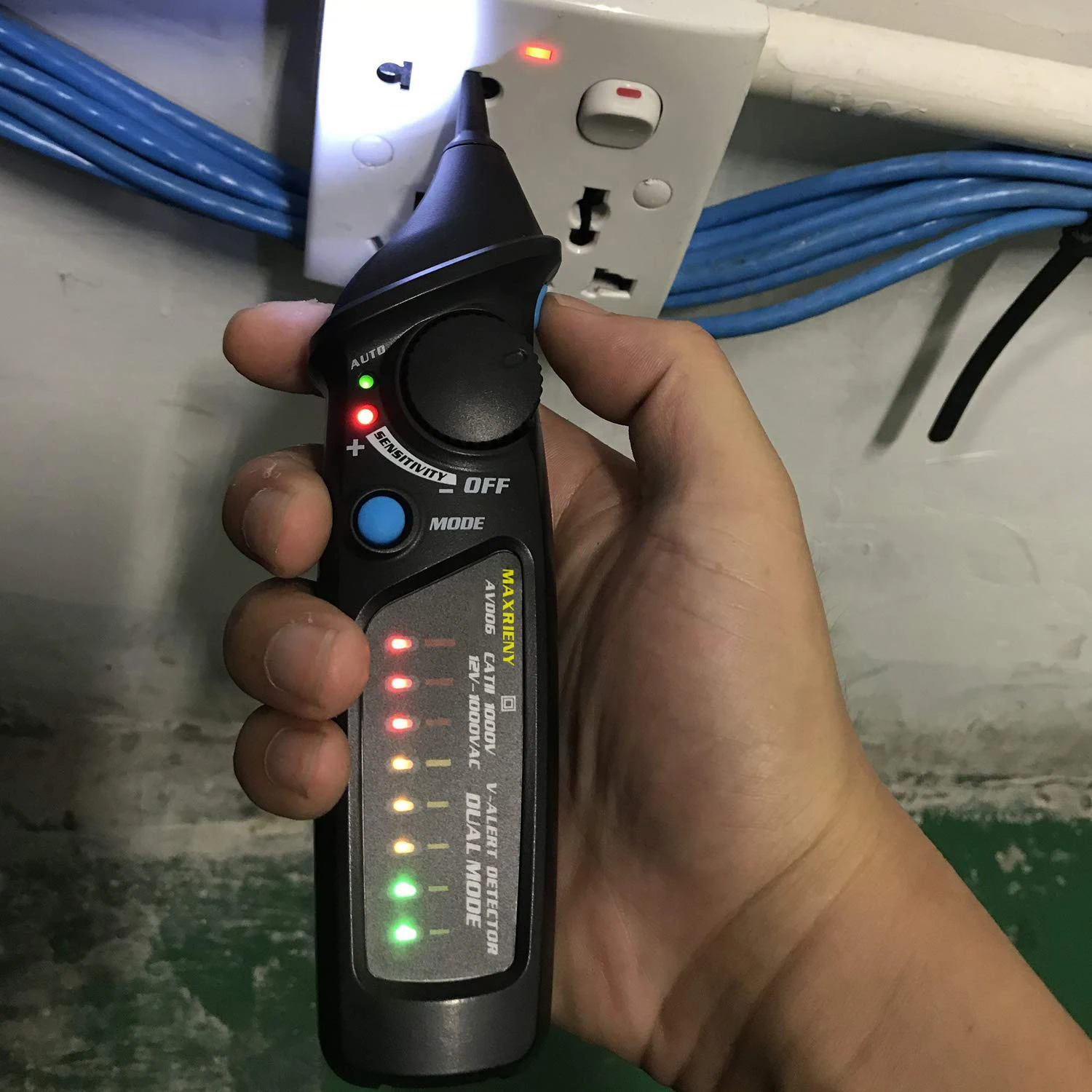 Non-Contact Voltage Detector Tester AVD06 Socket Wall AC Power Outlet Live Test Pen Indicator 12/48~1000V match Multimeter | Инструменты