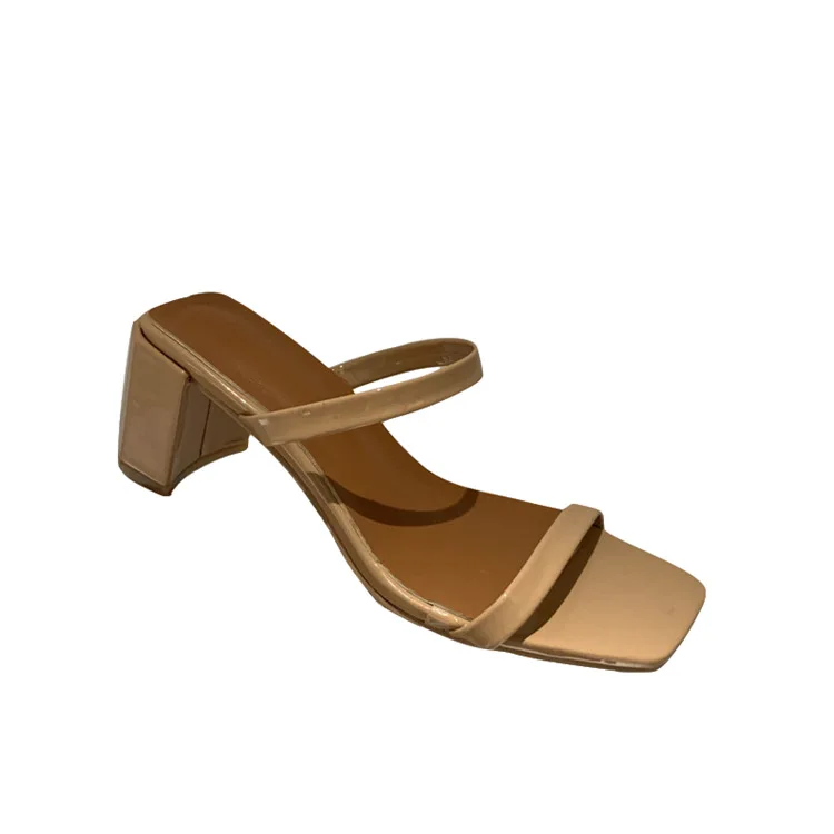 

Shoes Square Toe Med Ladies' Slippers Slipers Women Rubber Flip Flops Luxury Slides Low Heeled Mules 2021 Hawaiian Designer Bloc