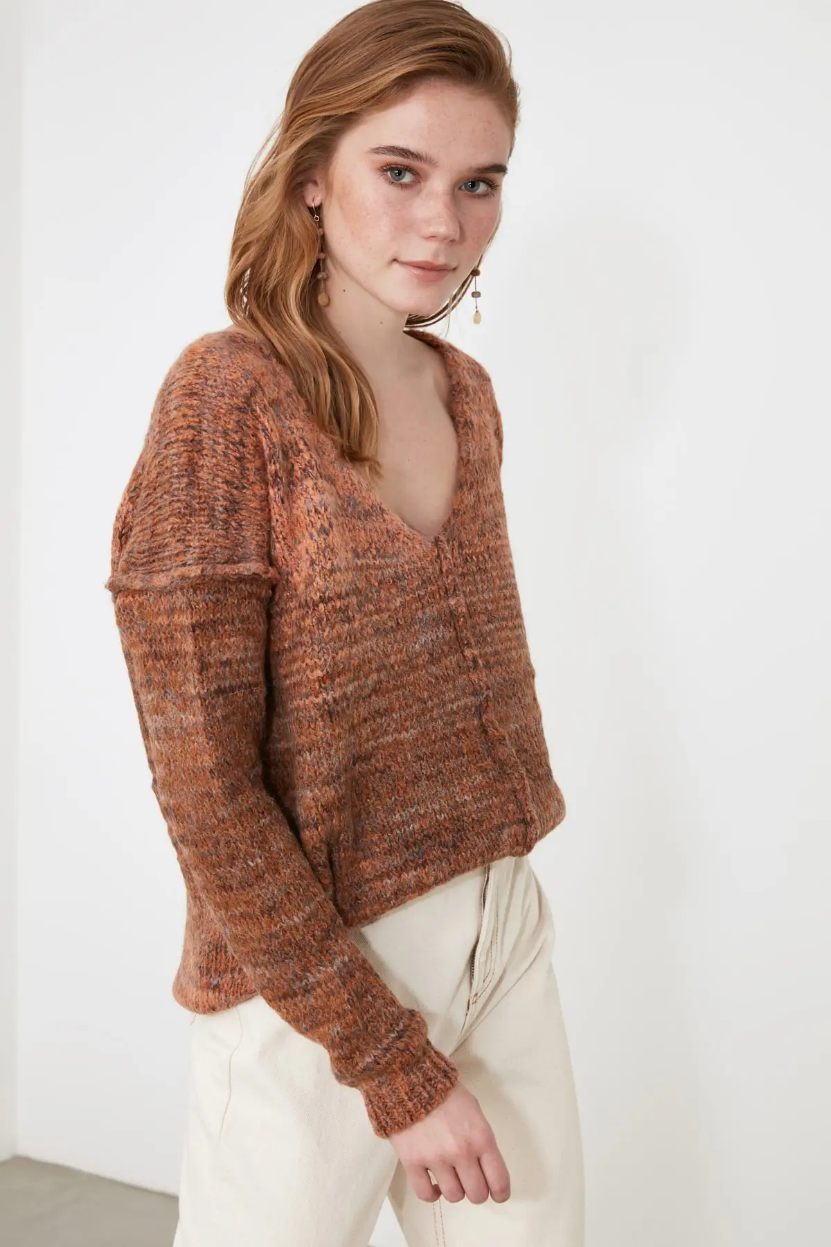 

Trendyol Brown Muline Knitwear Sweater TWOAW21KZ2970