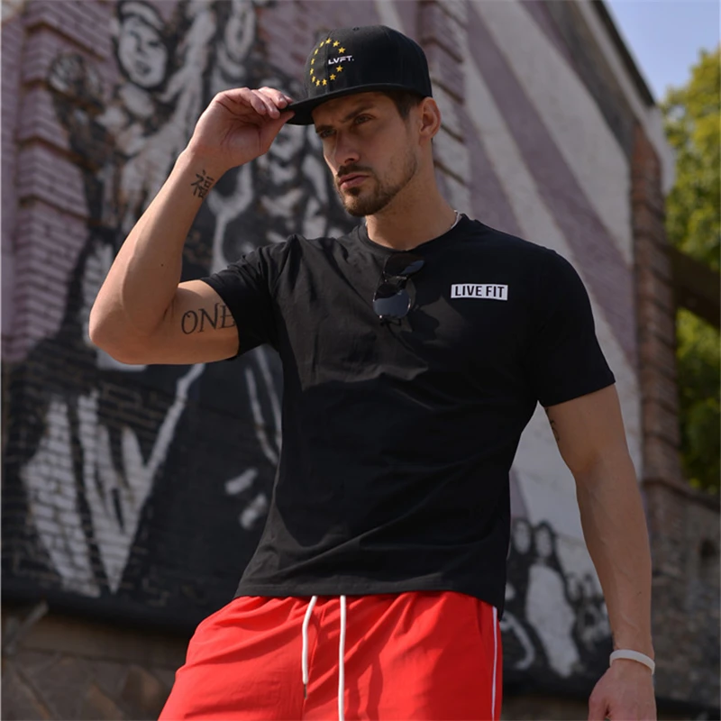 2020 летняя хлопковая футболка для тренажерного зала Спортивная Мужская с