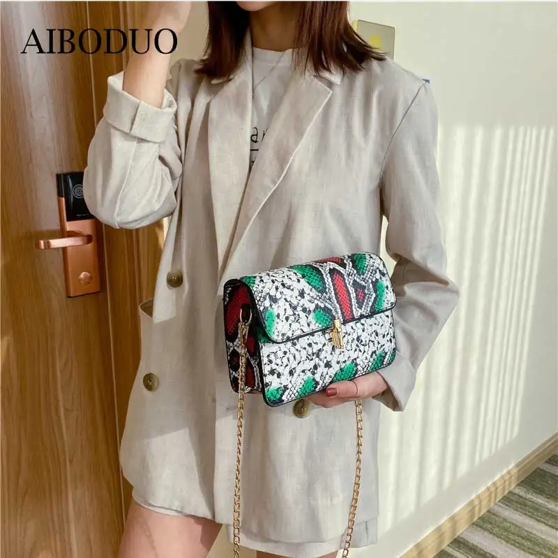 

AIBODUO сумка из змеиной кожи для женщин 2020 модная универсальная цветная подходящая сумка через плечо модная цепочка свидание маленькая квадр...