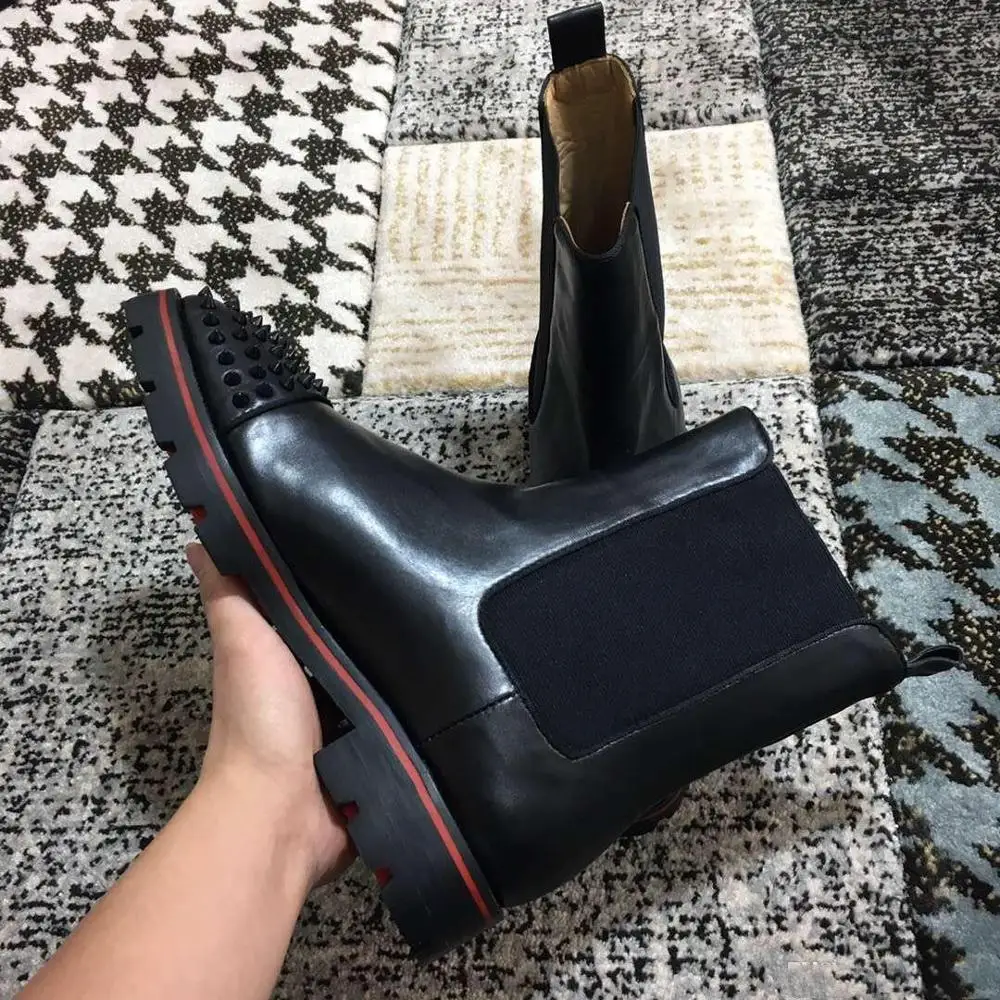 

Red Bottom Boots for Men Luxury Spikes Fashion Designers Short Boots Mens Slip-on Mens Dress Boots Outdoor Runway Chelsea Boots