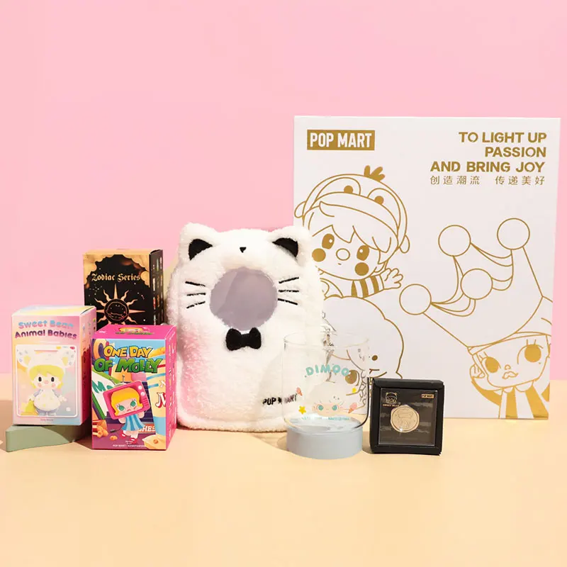 

POP MART MOLLY Gift Box Lucky Bag Collectible Cute Action Kawaii Toy figures