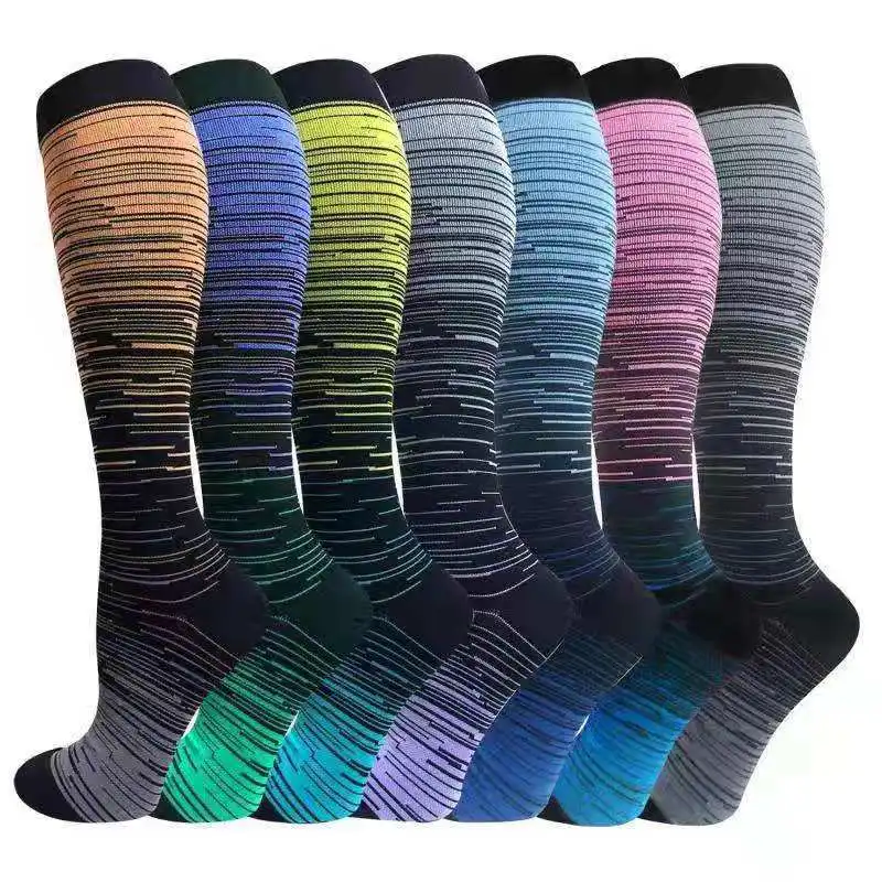 

1 Pair Sports Compression Socks Gradient Mixed Color New Men Women Socks Mid-tube Outdoor Riding Sports Nylon Socks -40