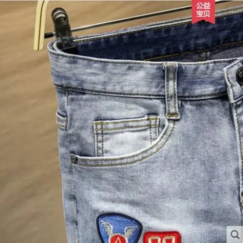 

New 2021 Fashion Slim Small Straight Stretch Blue Youth Men's Jeans Skinny Embroidered patch teenager street pencil pants