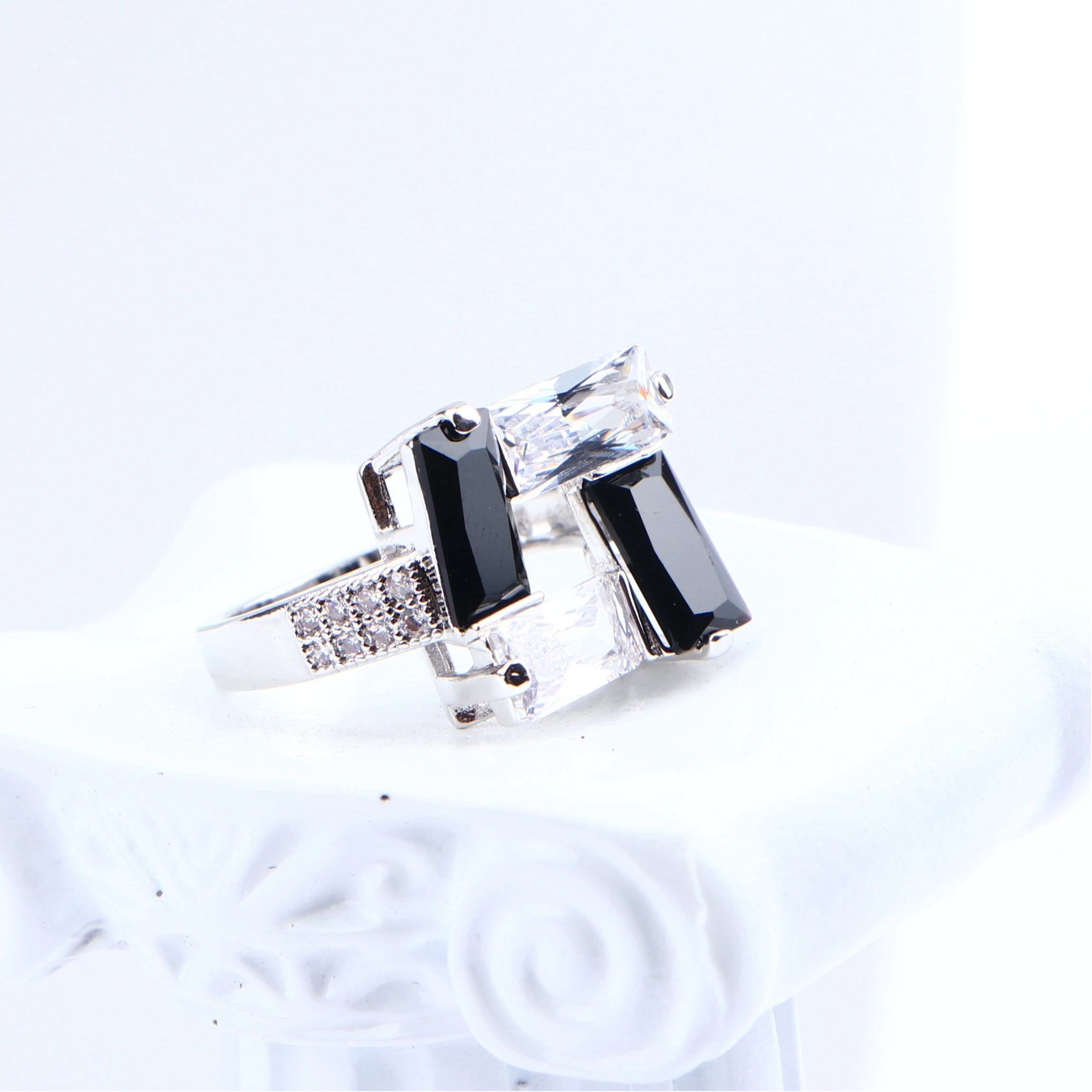 Женский комплект из колье серёг и браслета серебра 925 пробы | Украшения