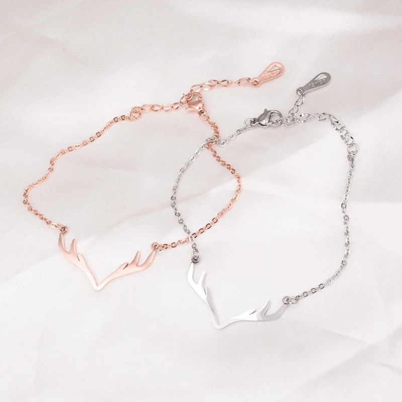 

2020 New Trend Little Antlers Bracelet For Women Stainless Steel Sweet Animal Charm Bracelet Accessories Jewelry Christmas Gift