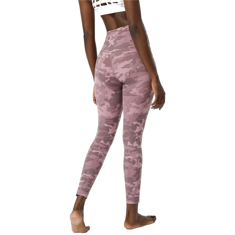 

Women's Camouflage Printed Yoga Pants Nude Sense Yoga Capris High Waist Hip Lifting Fitness Pants