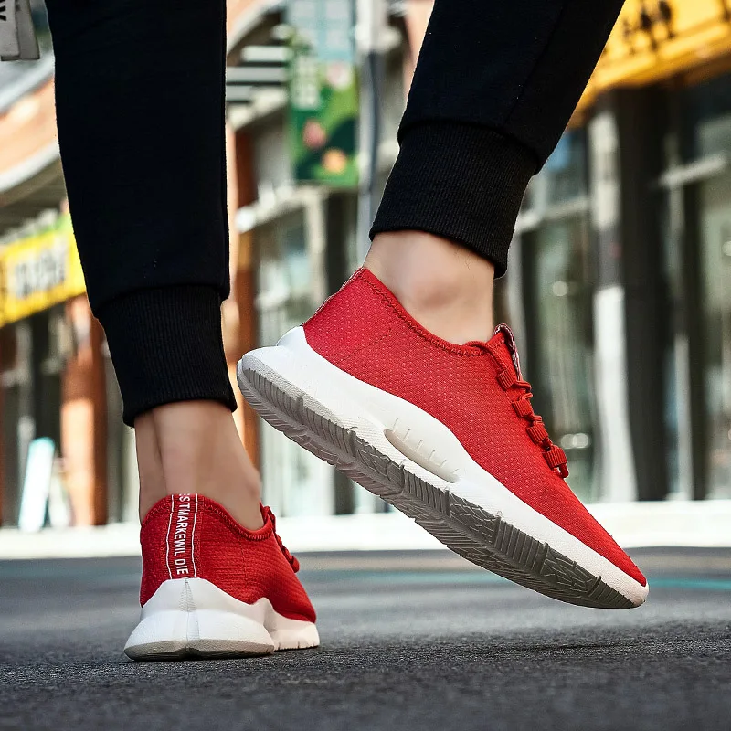 Оптовая продажа Лидер продаж легкие спортивные кроссовки женские дышащие белые