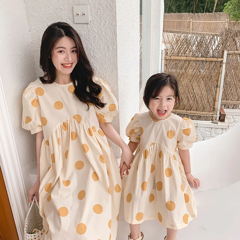 

Casual Toddler Baby Girl Clothes Fashion Dot Printed Mother Daughter Clothes Family Matching Dress Loose Short Sleeve Dresses