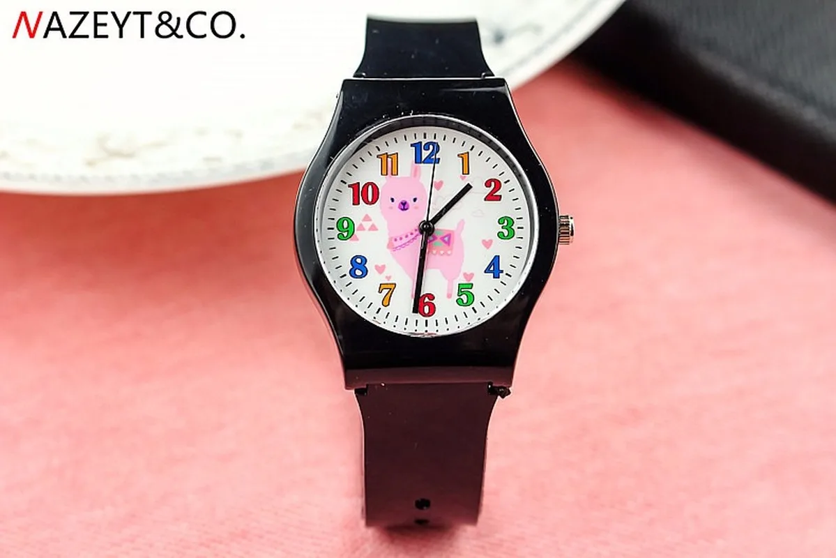 

Simple cute children animal alpaca jelly table male and female students quartz silica gel wrist watch