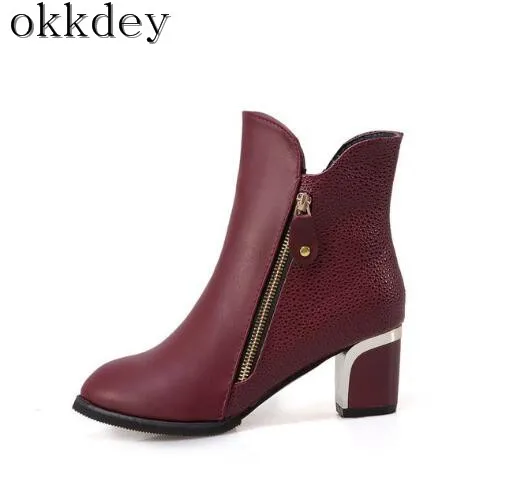 Новинка Лидер продаж Ботинки martin большого размера короткие ботинки с острым