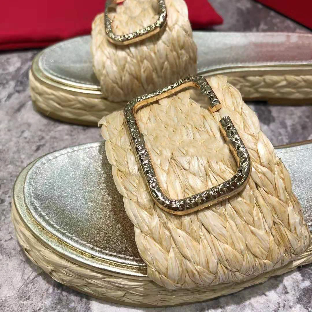 

Vallu2021 summer new flat bottom high-end buckle classic woven vacation leisure outdoor beach slippers