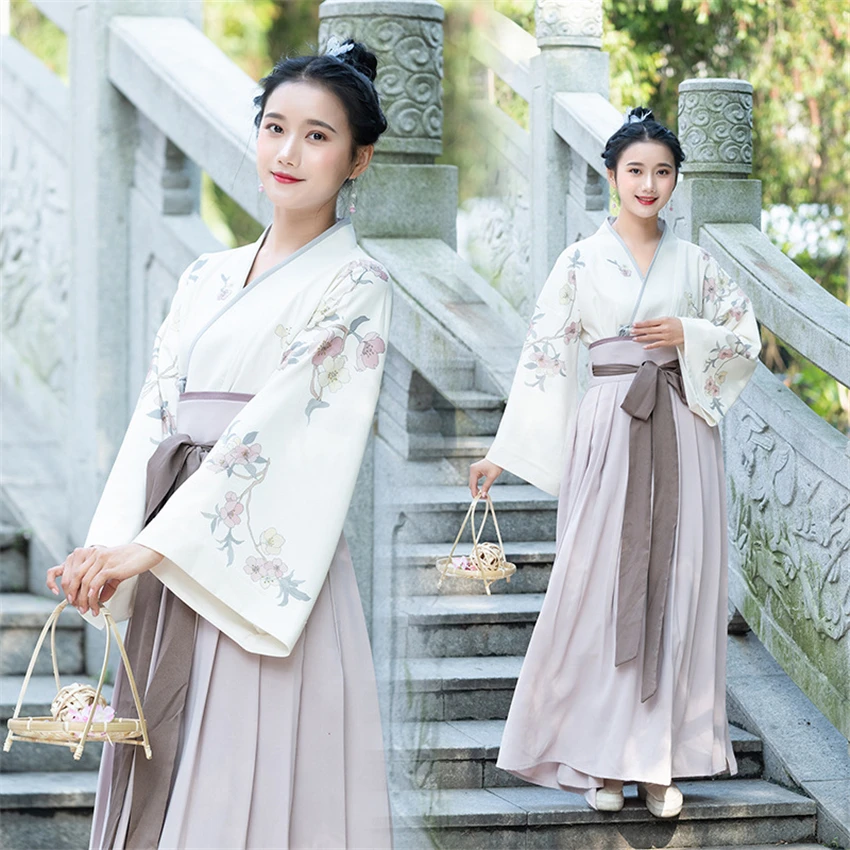 Традиционное японское кимоно для женщин Модный комплект одежды в стиле ретро с