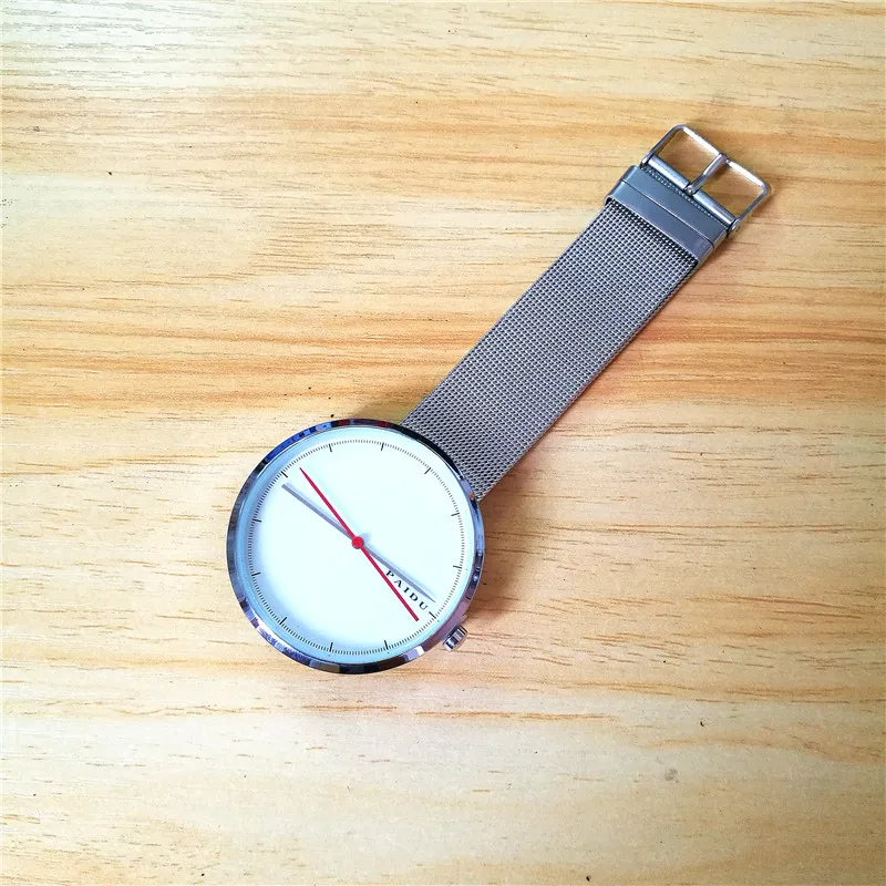 Новые женские часы повседневные креативные роскошные стальные полосы кварцевые