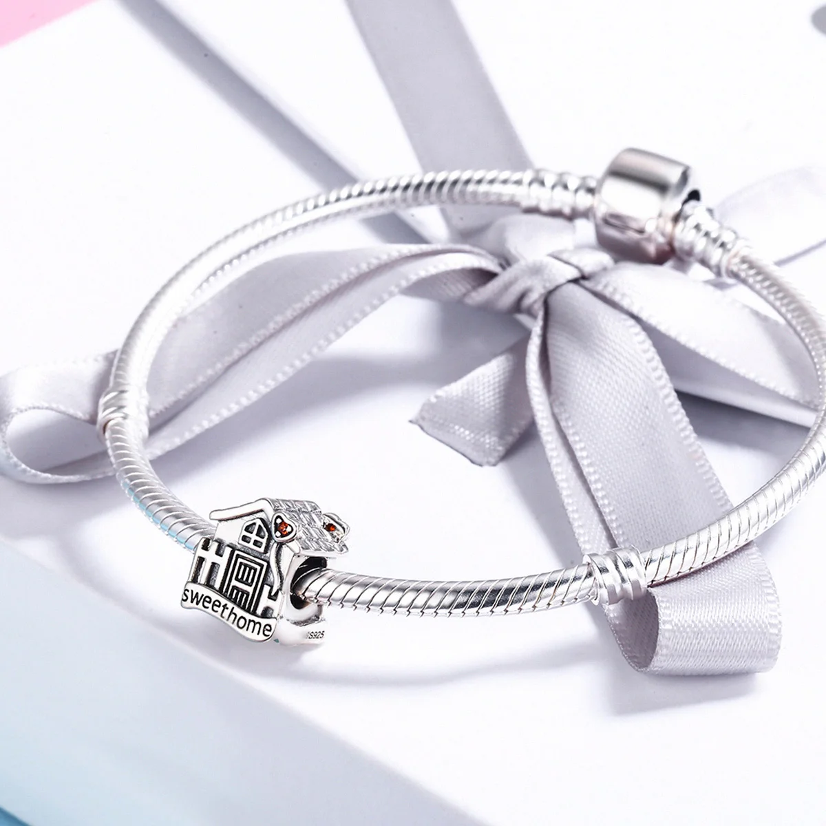 

Fashion New Genuine 100% 925 Sterling Silver Sweet Home Loft Villa Charms fit Bracelets DIY Fine Jewelry