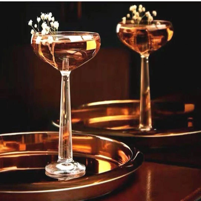 

2PCS/LOT Crystal Glass Cocktail Glass Butterfly-shaped Martini Ice Cream Cup