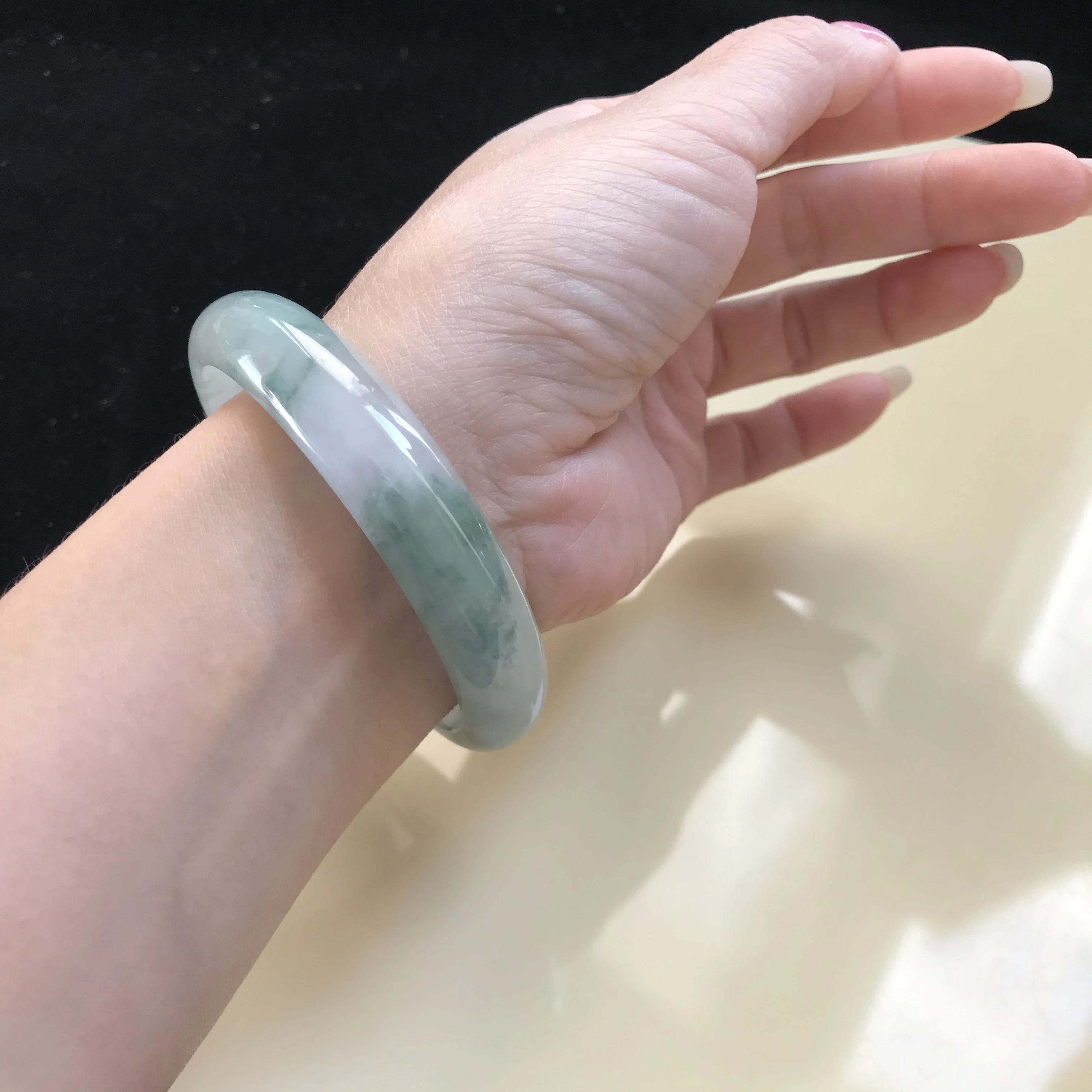 

Burma 100%Genuine High-end Jadeite Bracelet Jewelry Jade Bangles For Women 59mm (With Certificate)