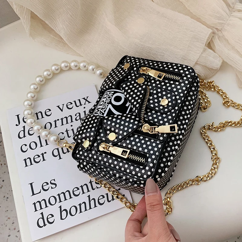 

New small bag handbags new fashion popular Messenger bag personality single shoulder chain small square bag