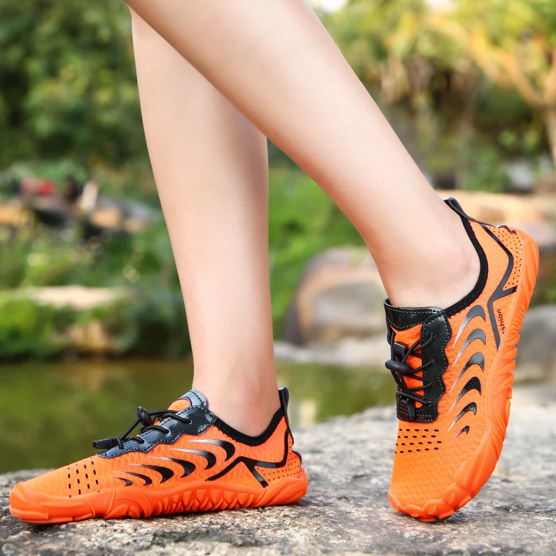 

2021 Latest Couple Hiking Wading And River Upstream Beach Shoes, Quick-Drying Swimming And Running Breathable Outdoor Sports Sho