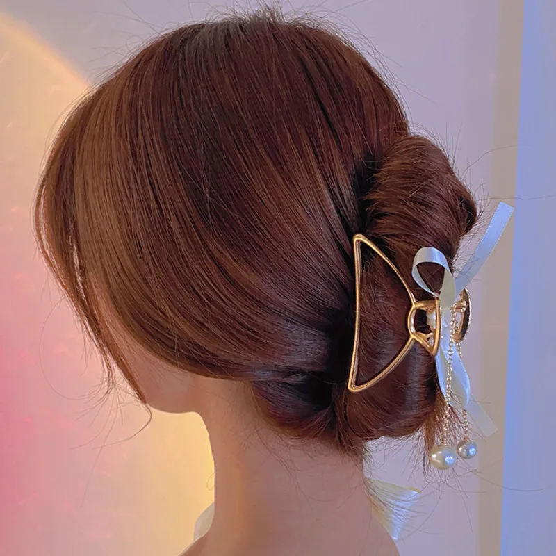 

Xwen New Women Elegant Pearls Tassel Metal Hair Claws Hairstyle Make Headband Grab Clips Hair Clip Fashion Hair Accessories