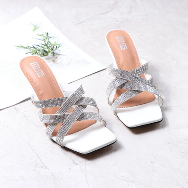 

2021 New Summer Sexy Outer Wear Rhinestone Sandals Comfortable Slim Heel Peep-toe Club High Heels Womans Shoes