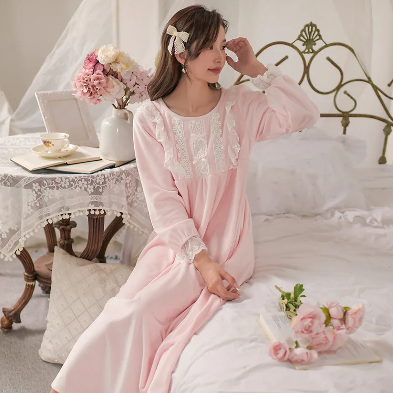 Пижама женская зимняя теплая с длинным рукавом в стиле принцессы Милая Кружевная