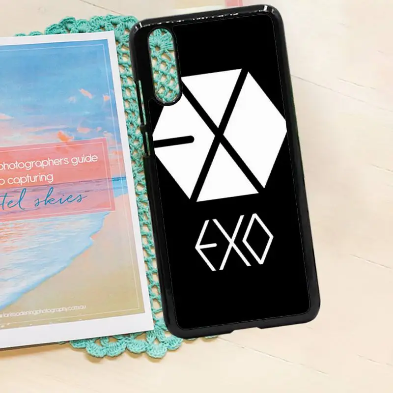 

EXO KPOP boys group high quality Anti-fall Phone Case shell PC for iPhone 11 12 pro XS MAX 8 7 6 6S Plus X 5S SE 2020 XR