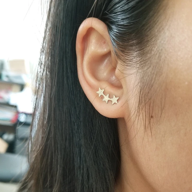 Великолепная сказка из нержавеющей стали три звезды серьгу цвета: золотистый