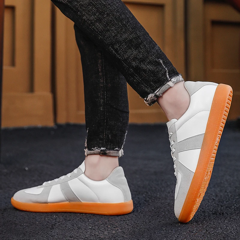 Новинка 2022 года Кожаные мужские кроссовки Прогулочная обувь для путешествий