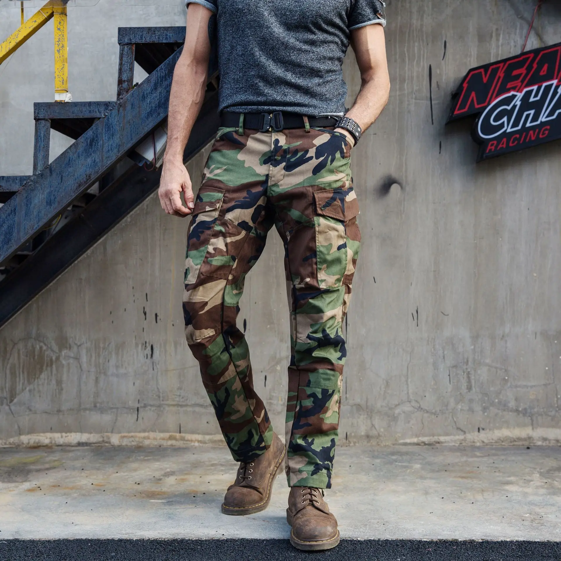 Брюки карго мужские камуфляжные тактические штаны в стиле милитари с
