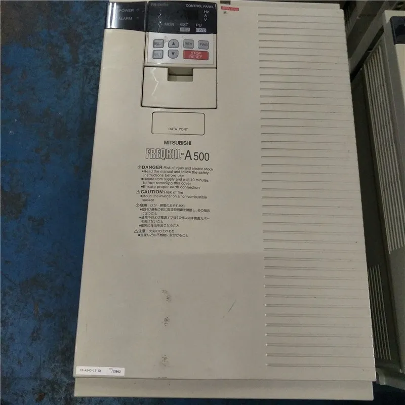 

FR-A540-18.5K-CH 18.5KW 380V INVERTER ; used one, 85 % appearance new ; 3 months warranty , freely shipping