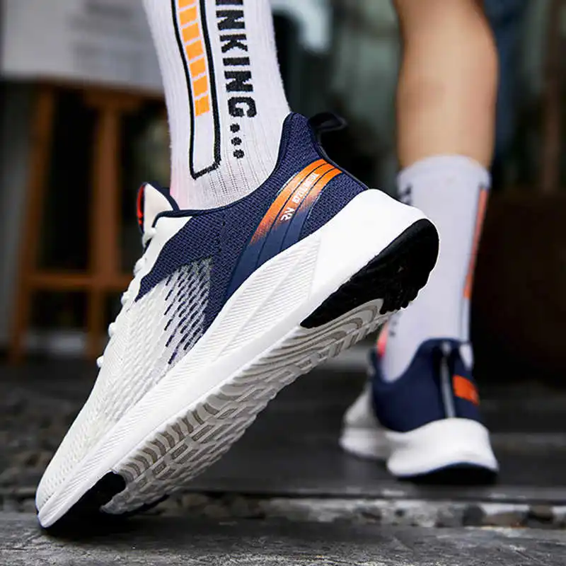 

Sport Shoes Man Breathing Men Running Shoes Healthy Mens Sports Shoes Net Trekking Sneakers Massive Soles Tennis Quick-Drying