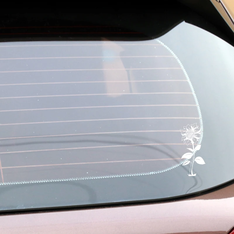 

Car Sticker Sunflower Decorative Design with PVC Sticker Black/silver 7.8cm * 16.2cm