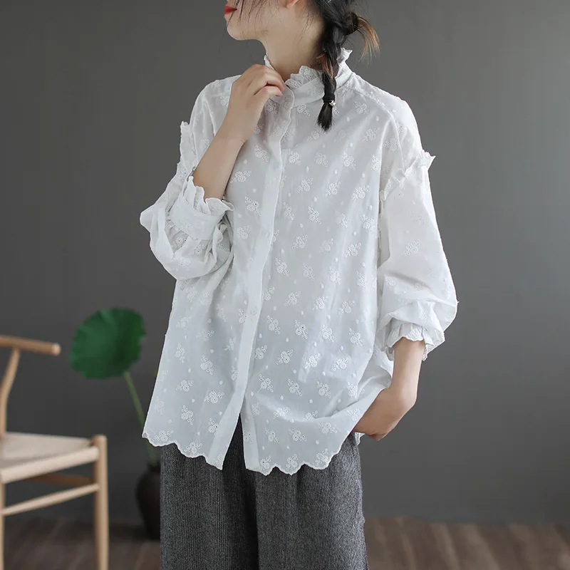 

Women's Spring New Retro Lace Collar Shirt Female Stereo Embroidered Loose Ethnic Style Top Girl